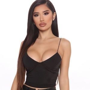 Fashion nova crop top